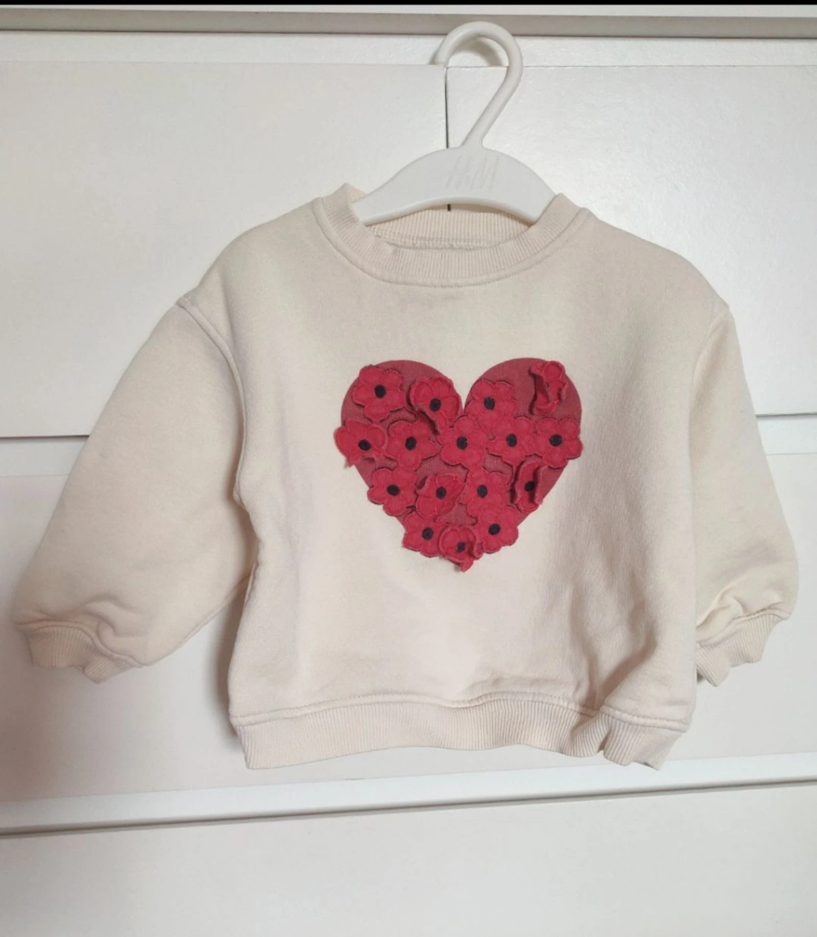 Sweatshirt coração/flores (86cm) - Zara